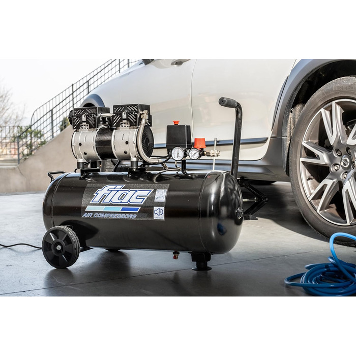 Безшумний мобільний повітряний компресор FIAC SUPERSILENT 50, безмасляний, максимальний тиск 8 бар, 1 к.с., бак 50 л, рівень шуму