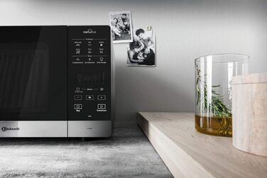 Окремо стояча мікрохвильова піч/ Мікрохвильова піч 800 Вт/ Кварцовий гриль 900 Вт/ Гаряче повітря 1700 Вт/ Функція приготування на парі з Бак пароварки Алюмінієво-сріблястий, 49 SL