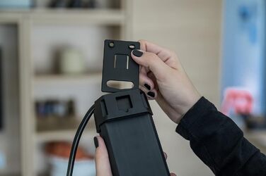 Розетка Brennenstuhl Premium-Line 4-х розкладна (розетка з вимикачем і кабелем 1,8 м, кут захисного контакту розеток -45, зроблено