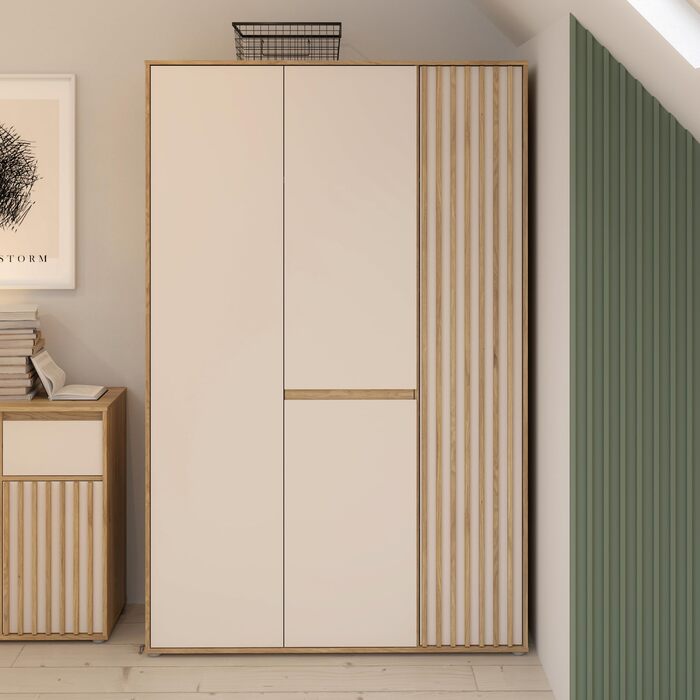 Шафа 120 130, сучасна шафа з рейковим дизайном, 3-дверна, спальня, декор дерева Maulella Oak Kashmir Beige, 128,7 см завширшки x 200,1 см заввишки x 54 см завглибшки