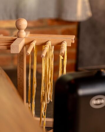 Електрична машина для пасти RGV Pasta Ora 3 насадки, 5 рівнів товщини тіста, насадки для тальйоліні 2 мм та тальйотеле 6 мм