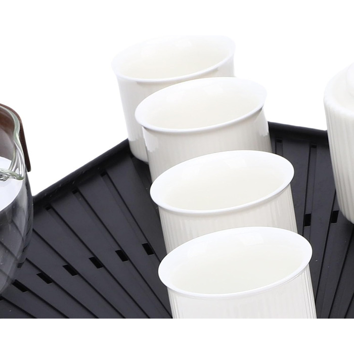 Чайний набір у стилі Гунфу, портативний керамічний набір для чаювання, темно-зелений колір. Включає чайник, чашки та контейнер для чаю.