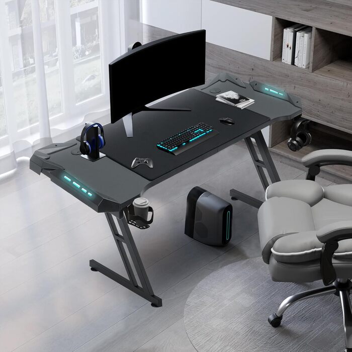 Ігровий стіл 160x60 см зі світлодіодним освітленням, ергономічний комп&39ютерний стіл Z-подібної форми з гачком для навушників, підставкою для склянок та виглядом з вуглецевого волокна, ігровий стіл для ПК, ноутбука та ігор - чорний 160 x 60 см - зі світл