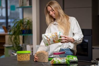 Диспенсер для мюслі MiraHome 1 л, набір з 5 предметів, білий Герметичні контейнери для зберігання з кришками Контейнери для зберігання продуктів з кришками Кухонні контейнери для зберігання, приготування та організації їжі 1 л (5 шт.) білий