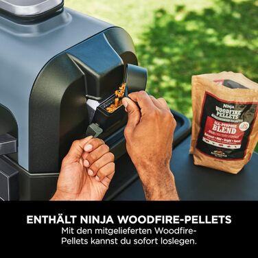 Електричний BBQ-гриль-смокер Ninja Woodfire Pro Connect XL, синій/чорний