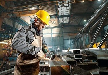 Кутова шліфувальна машина Metabo WEV 1500-125 Quick RT (601243500) у пластиковому корпусі з регулюванням швидкості, швидкозатискна