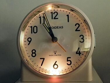 Радіокерований будильник, аналоговий радіокерований будильник без цокання, з нічником та функцією повтору будильника, потрібна 1 батарейка типу АА 1,5 В (не входить до комплекту) (чорний)