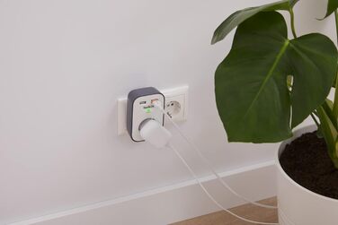 Розетка та захист від перенапруги, одностороння/1 вилка з захистом від перенапруги, захищена вилка з USB-роз'ємами x 2 (2,4 А), бі