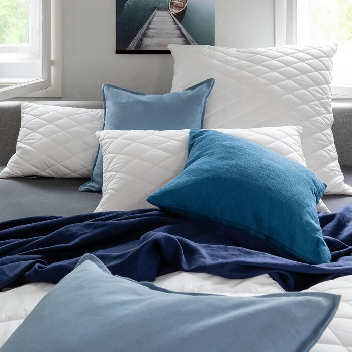 Подушка Centa-Star Famous, 40 x 80 см, наповнювач з мікрофібри Breeze, змінна кількість наповнювача, із застібкою-блискавкою, Oeko-Tex Standard 100 Клас 1, поздовжнє простьобування, біла, (1 упаковка)