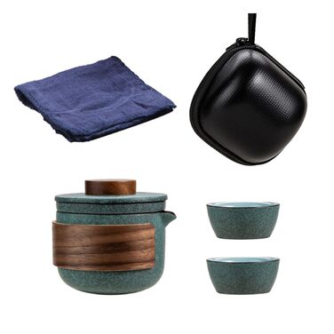 Компактний керамічний чайний сервіз Елегантність чайник та 2 чашки. Легкий та вишуканий набір для чаювання в колі друзів або для справжніх поціновувачів чаю.