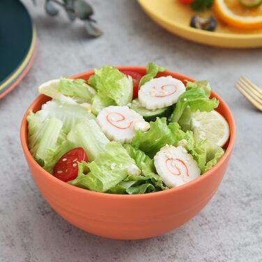 Набір пластикового посуду Kyraton, 20 предметів, небиткі легкі тарілки, чашки, миски, кемпінговий посуд, легко переносити та мити, можна мити в посудомийній машині, для 4 осіб, 1 різнокольоровий