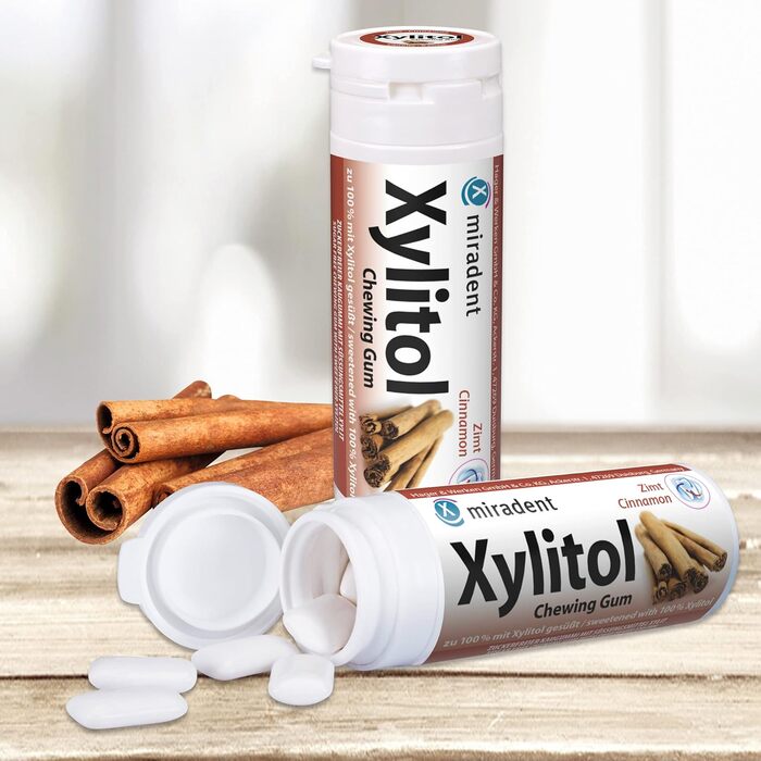 Жувальна гумка miradent Xylitol Dental Care з ксилітолом та корицею – 12 шт.