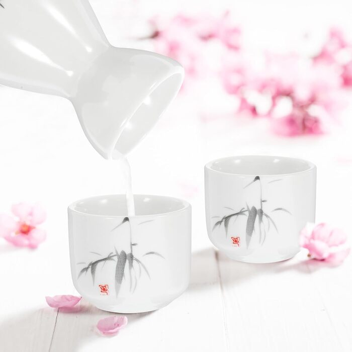 Набір для подачі саке з кераміки, 7 предметів. Традиційний керамічний глечик для саке 250 мл та 6 чашок по 30 мл. Ідеально для дому, сім'ї та гостей.