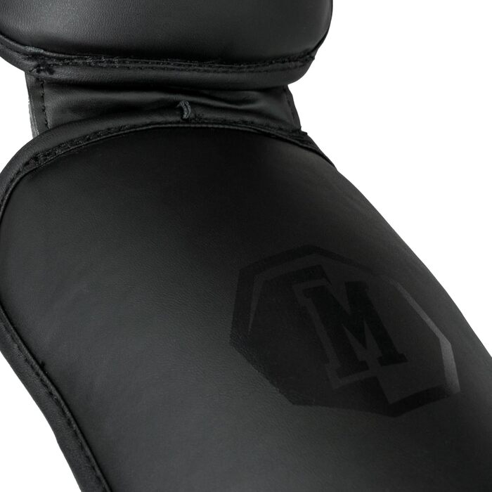 Щитки для гомілок MADGON з ідеальною посадкою та товстою підкладкою - Захист гомілок для бойових мистецтв, MMA, кікбоксингу, муай-тай Чорний/Чорний M