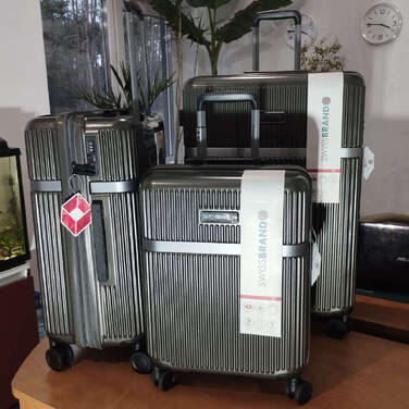 Валіза Swissbrand Hazel (M) Charcoal (SWB_LHHAZ174M)