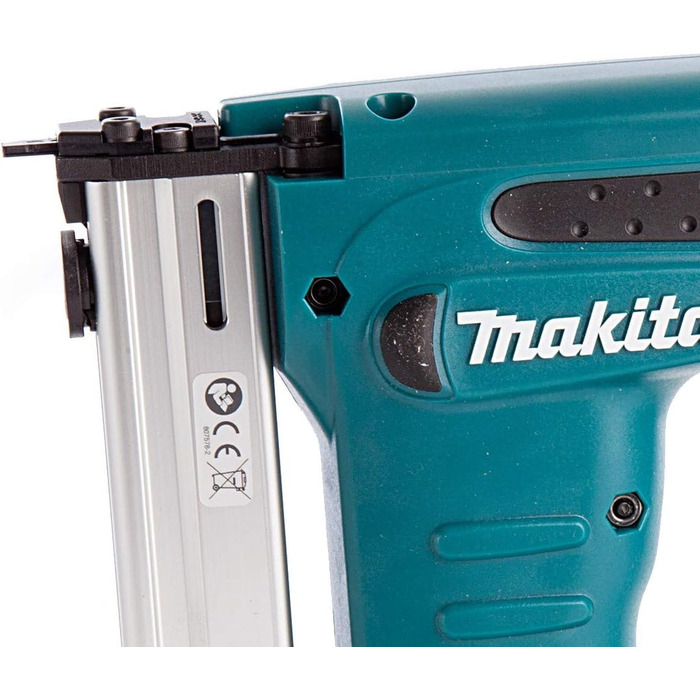 Акумуляторний шуруповерт Makita 18,0 В в корпусі MAKPAC з 1 батареєю 1,5 Ач, без зарядного пристрою