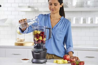 Повнорозмірний блендер nutribullet Combo, електричний блендер, багатофункціональний подрібнювач, професійний, потужність 1200 Вт, глечик 1,9 л, банки 946 мл і 710 мл, чорний, NBF500MB комбінований пакет