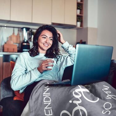 Подарунки для найкращих друзів, ковдра-обіймач на день народження дівчини, подарунки на день народження для жінок, найкращих друзів, чоловіків, хлопців, сестер, колег, сірі, 150*200 см