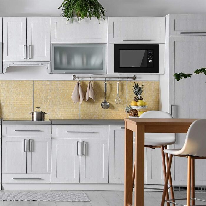 Цифрова і вбудована мікрохвильова піч GrandHeat 2000 вбудована в чорному кольорі. Ємність 20 літрів з грилем і потужністю 700 Вт Black 20 L Digital