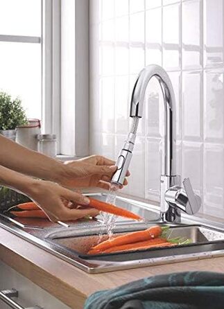 Кухонний змішувач GROHE Feel, 2 режими струменя (з висувним виливом, поворот на 360, економія води завдяки регулятору витрати, монтаж без інструментів), хром, 31486001