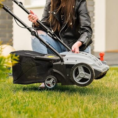 Вертикутер та аератор для газону LEHMANN 2-в-1, 1500 Вт, ширина захвату 32 см, 4 рівні глибини обробки, з травозбірником 30 л, кулькопідшипникові ножі та аераційна валки, сірий колір