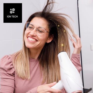 Фен Taurus Fashion Ionic 2600W Професійний AC-двигун Іонізація проти пухнастості 3 температурні режими та 2 швидкості Кнопка холодного обдуву Концентратор та 2 дифузори Чорний
