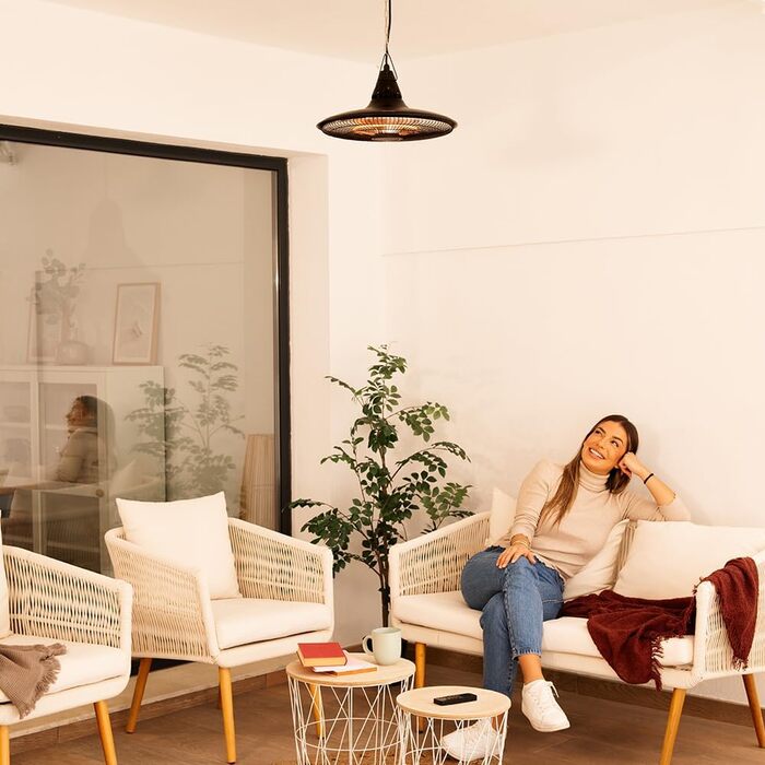 Електричний стельовий вентилятор-обігрівач для зовнішнього використання Cecotec ReadyWarm 1500 Power для стельового монтажу, 1500 Вт, галогенна технологія, ступінь захисту IP65, пульт дистанційного керування, площа покриття 10 м