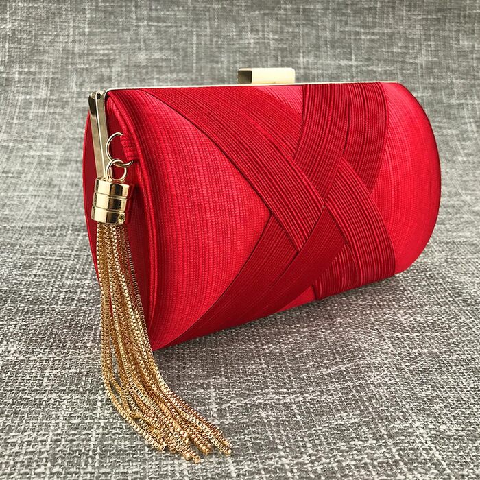 Елегантне сатеневе клатч-конверт для вечірок та особливих подій. Червона вечірня сумочка з пензликом для коктейлів, весіль та випускних.