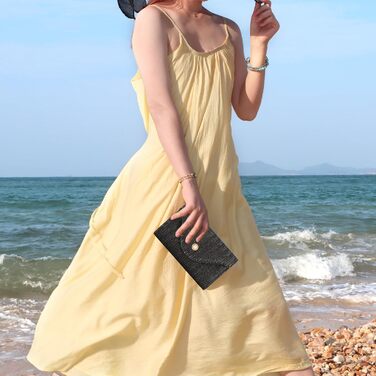 Сумки жіночі для відпочинку клатчі, гаманці, пляжні сумки, вечірні клатчі, сумки на плече, весільні клатчі, клатчі для випускного та коктейльних вечірок, чорні клатчі