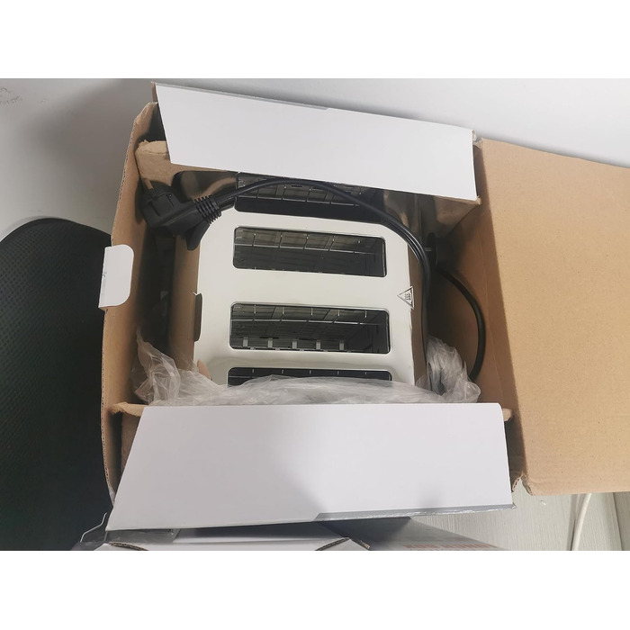 Тостер OZAVO 4 скибочки, насадка для булочок, 7 рівнів підсмажування, функція центрування, зі знімним піддоном для крихт, корпус з