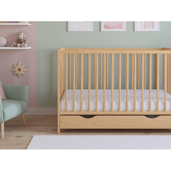Дитяче ліжко Love For Sleep Asher 120x60 см з матрацом з стьобаної мікрофібри Дитяче ліжко, яке можна трансформувати в юніорське ліжко з великою шухлядою та захистом від падіння, натуральна сосна