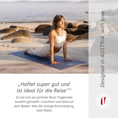 Килимок для йоги Lotuscrafts, тонкий та складаний, виготовлений з натурального каучуку, зроблено в Іспанії, легкий дорожній килимок вагою 1 кг, 185 x 65 x 0,13 см, тонкий килимок для йоги для використання в дорозі, колір індиго