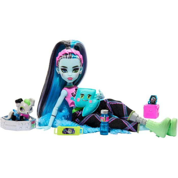 Лялька MONSTER HIGH та аксесуари для ночівлі, лялька Френкі Штайн з собакою Вотзі, вечірка Creever, піжамний комплект Френкі Штайн HKY68
