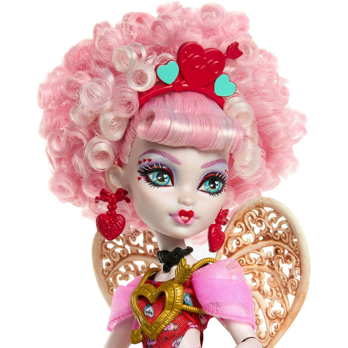 Лялька Monster High Scary Sweet Birthday, Купідон Астерія, у рожево-червоній святковій сукні з тематичними аксесуарами, такими як запрошення, повітряна кулька, подарунок тощо, JBG77 Рожевий/Червоний