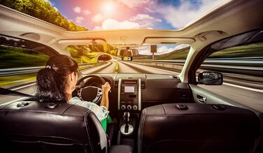 Відеореєстратор Motorola MDC 100 Автомобільна відеокамера Відеореєстратор Full HD з 2, 7' РК-дисплеєм Автомобільна камера з G-сенс