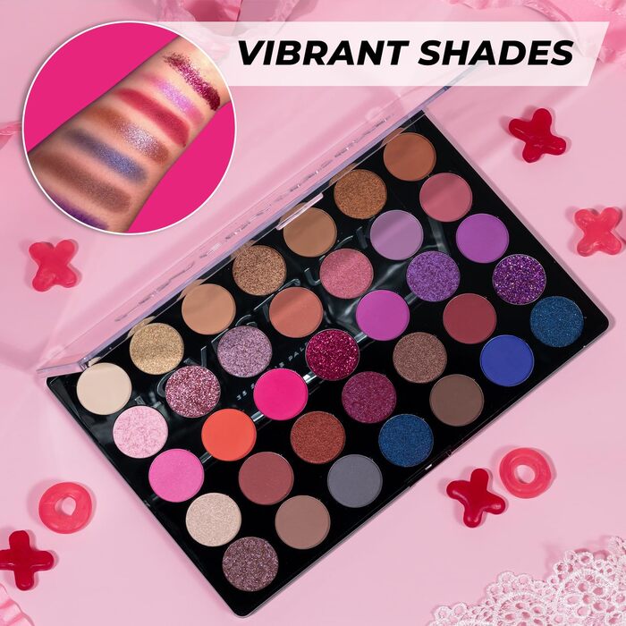 Палітра тіней Profusion Cosmetics Lovestruck (35 відтінків)