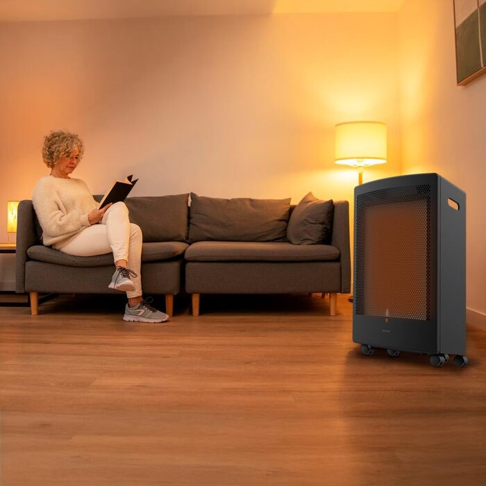 Каталітична газова плита Cecotec ReadyWarm 5300, потужність 3000 Вт у 2 етапах, рівномірний розподіл тепла, потрійна система безпеки, сумісна з газовими балонами місткістю 13 кг, ручки та 4 колеса