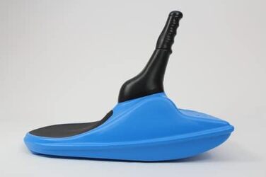 Дитяча пластикова шапка на зиму синя