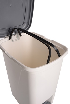 Корзина д/сміття VIOLET HOUSE 0156 White з педал. 8 л (0156 White 8 л) (7246358)