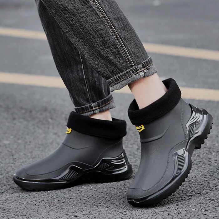 Водні черевики/гумові чоботи, модні, короткі, потовщені, для комфорту та стилю, для подорожей та походів, чорні, розмір 40 2/3 EU