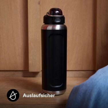 Пляшка STANLEY Wellspring 0,7 л - Зберігає напої холодними протягом 12 годин - Зберігає напої крижаними протягом 40 годин - Пляшка з переробленої нержавіючої сталі без бісфенолу А - Герметична - Можна мити в посудомийній машині - Чорна 2.0