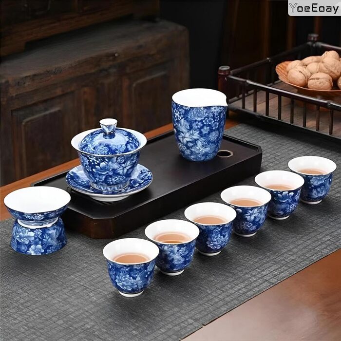 Преміальний синьо-білий порцеляновий чайний набір, 11-предметний вінтажний китайський керамічний чайний сервіз, портативний дорожній чайний набір кунг-фу, подарункова упаковка у валізу - ідеально підходить для любителів чаю