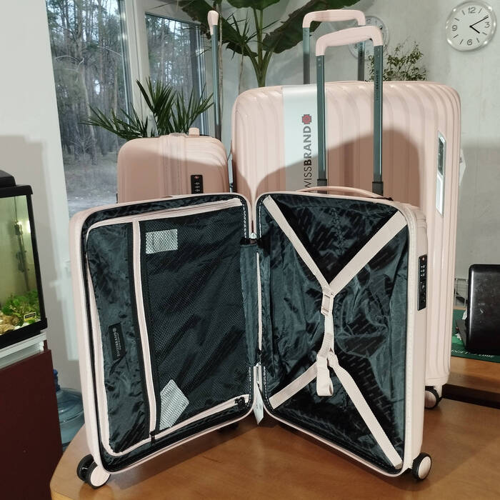 Валіза Swissbrand Narberth (M) Light Pink (SWB_LHNAR008M)