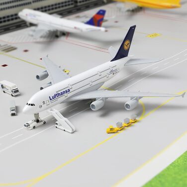 Металева модель літака Lufthansa A380 масштабу 1/300 з підставкою (7,5 дюймів), підходить для авіаційних ентузіастів як подарунок або декорація для виставки. 01. Lufthansa