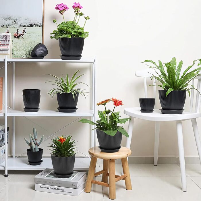 Набір з 6 квіткових горщиків з блюдцями, 6 розмірів горщиків для рослин 17,5/15,5/14/12,5/11,5/10 см, пластикові квіткові горщики для кімнатних та балконних садів, набір горщиків для рослин, чорний