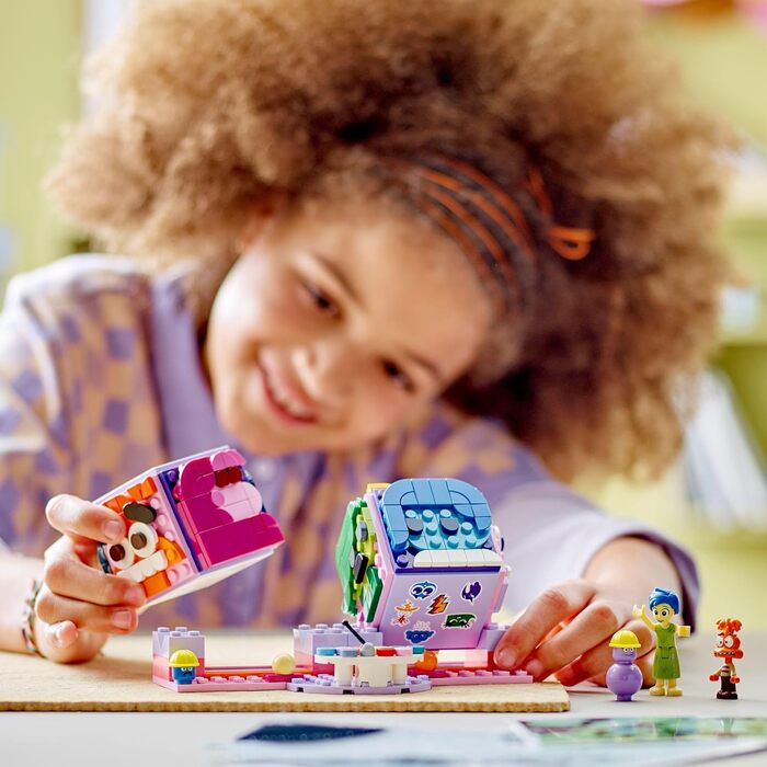 Кубики настрою від Pixar, конструктор за мотивами мультфільму для дітей з персонажами Радість та Сумнів, набір для будівництва та гри, подарунок для дівчаток та хлопчиків 43248, 2