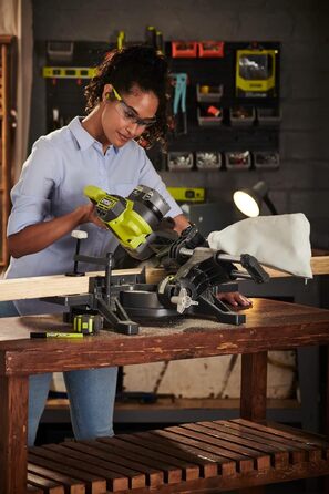 Акумуляторна торцювальна пила RYOBI 18 В ONE RMS18190-0 (діаметр пиляльного диска 190 мм, діаметр отвору 30 мм, кількість обертів