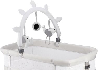 Багатофункціональне приліжкове та дитяче ліжко Momi REVO, 6-рівневе регулювання висоти від 72 до 82 см, з колесами, включаючи матрац, кріпильні ремені, сітку від комах та ручку з іграшками