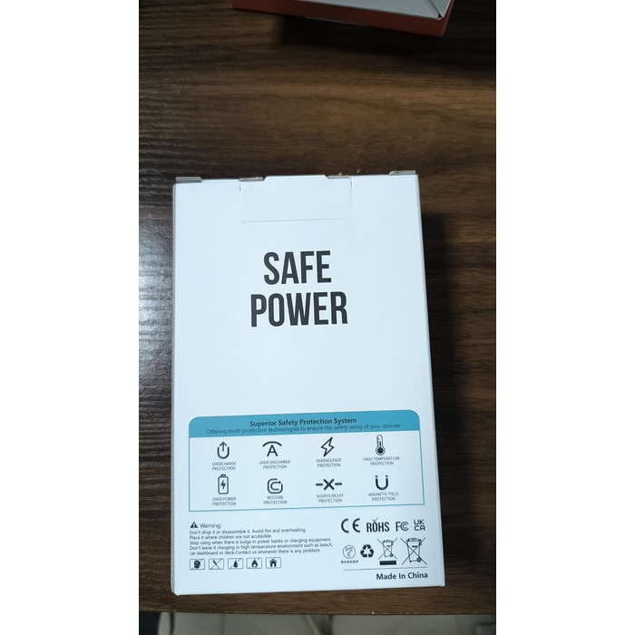 Портативний зарядний пристрій для швидкої зарядки, тонкий і легкий PowerBank зі світлодіодним дисплеєм, акумуляторна батарея для телефону USB C з 2 виходами, сумісна з iPhone, Samsung та іншими моделями, 27.000mAh