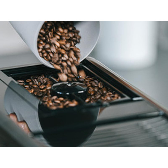 Повністю автоматична кавомашина з молочною системою, кавоварка з кавомолкою, наприклад, для капучино або еспресо, можливе керування додатком, срібляста/чорна срібляста повністю автоматична кавоварка одинарна